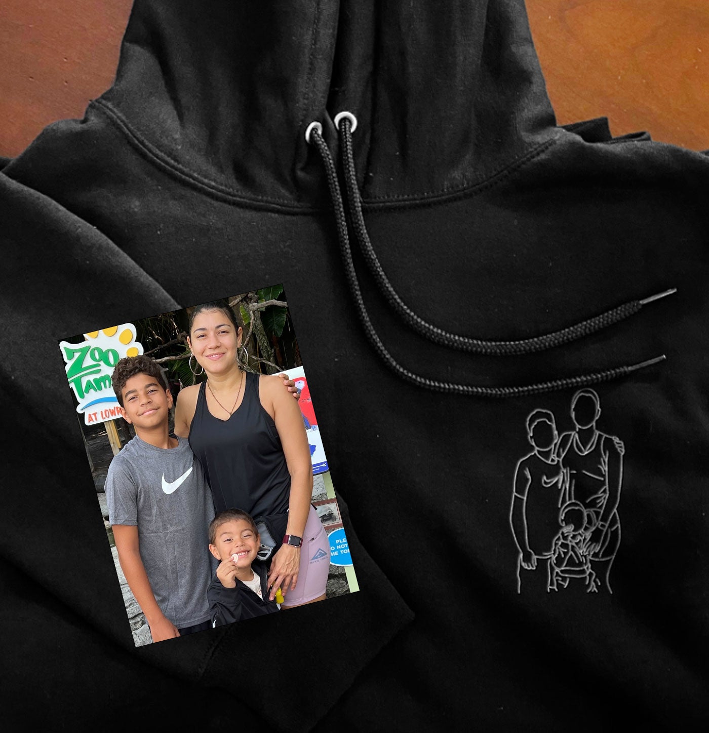 EMBROIDERED PORTRAIT HOODIE